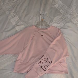 Nike cropped long sleeve workout top
